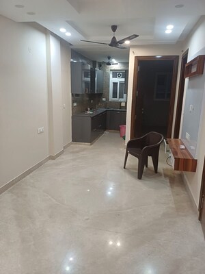 2 BHK Apartment For Rent in Jahaz Apartments, Paschim Vihar