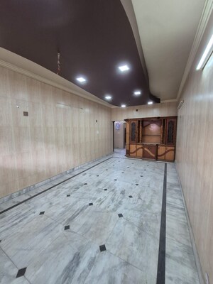 2.5 BHK Apartment For Rent in Adarsh Apartments CGHS Ltd, Paschim Vihar