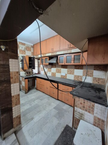 Kitchen in 2.5 BHK Apartment at Adarsh Apartments CGHS Ltd, Paschim Vihar – for Rent