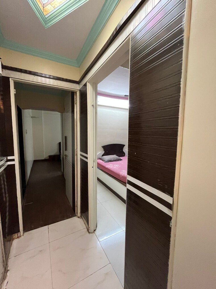 undefined, shiv-om-chs 2 Bedroom 1000 Sq.Ft. Apartment In Chandivali Mumbai 9412326