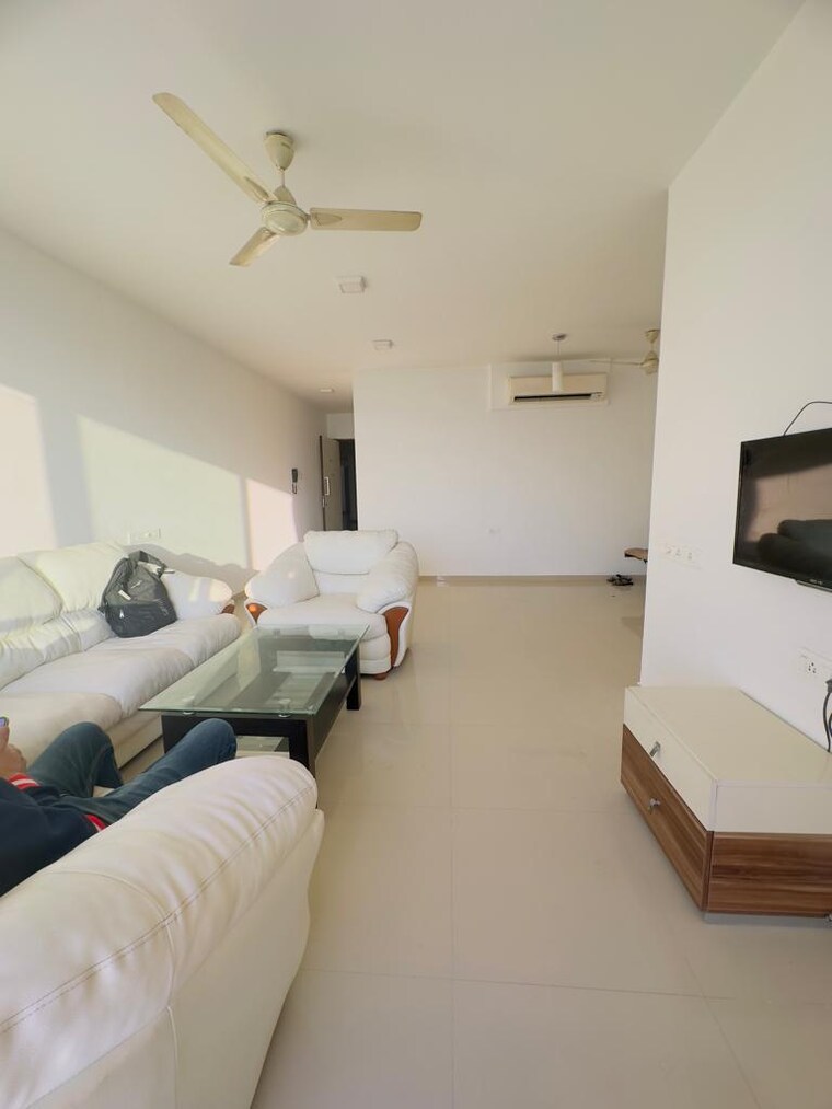 Living Room, lake-home 3 Bedroom 1188 Sq.Ft. Apartment In Powai Mumbai 9412340