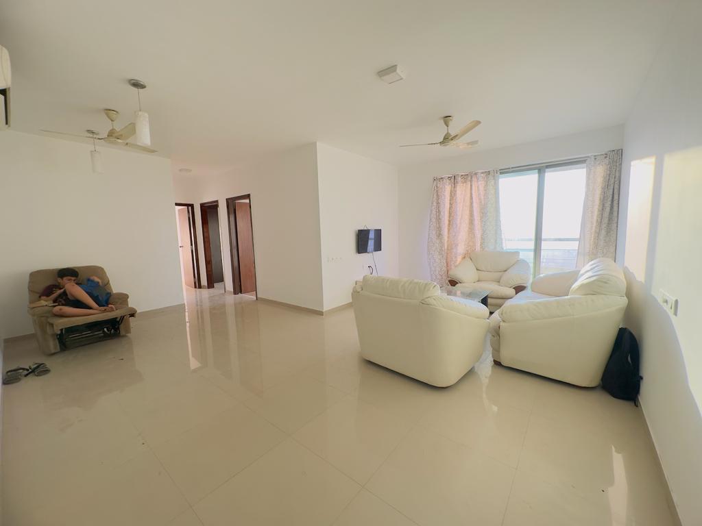 3 BHK + Study Room Apartment For Rent in Lake Home