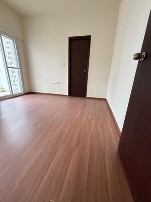 Room in 2 BHK Apartment at Puravankara Silversands, Mundhwa – for Sale