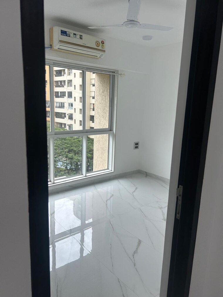 Bedroom, nahar-amaryllis-towers-and-plaza 2 Bedroom 577 Sq.Ft. Apartment In Chandivali Mumbai 9412351