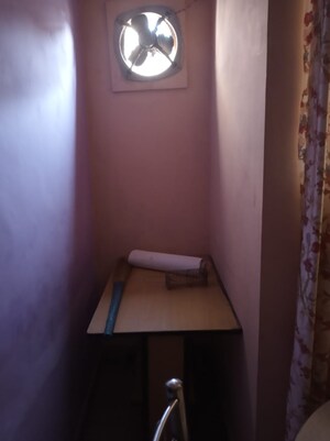 Bathroom in 1 BHK Builder Floor at RWA Apartments Sector 41, Sector 41 – for Rent