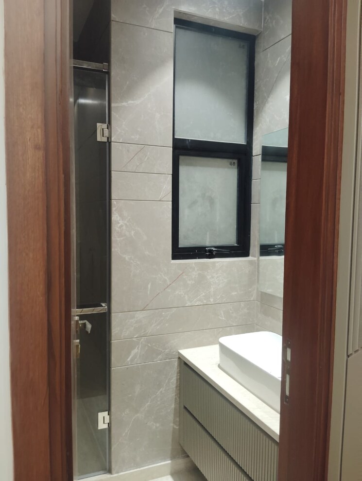 Kitchen, vasant vihar 4 Bedroom 2400 Sq.Ft. Builder Floor In Vasant Vihar Delhi 9412384