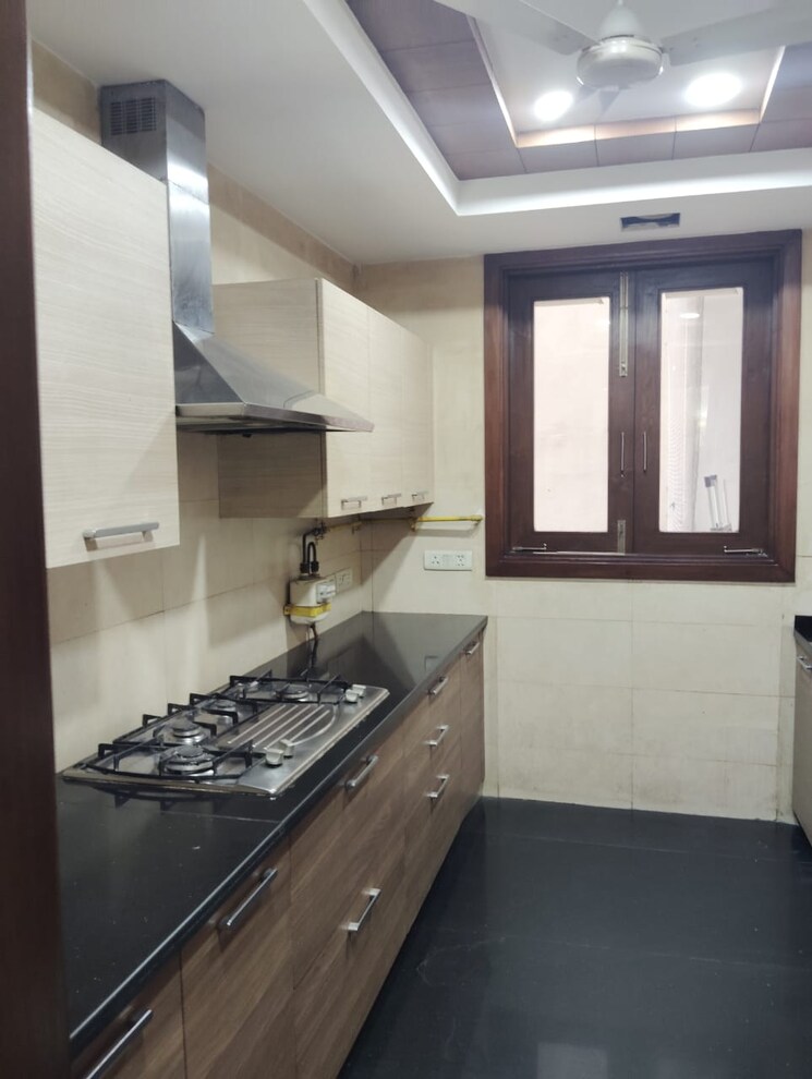 Kitchen, vasant vihar 4 Bedroom 2400 Sq.Ft. Builder Floor In Vasant Vihar Delhi 9412384