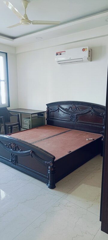 Bedroom in 3 BHK Apartment at JND Greens, Tonk Road – for Rent