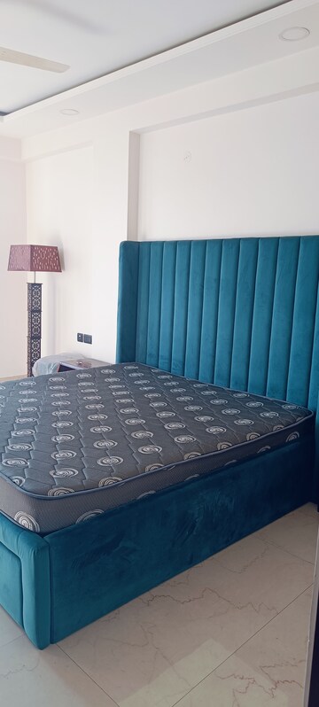 Bedroom in 3 BHK Apartment at JND Greens, Tonk Road – for Rent