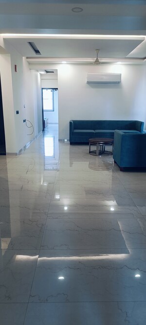 Bathroom in 3 BHK Apartment at JND Greens, Tonk Road – for Rent