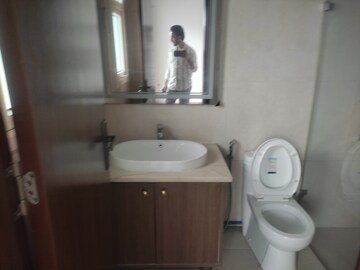 3 BHK Builder Floor For Rent in Central Park Flower Valley Aqua Front Towers, Sohna Sector 33