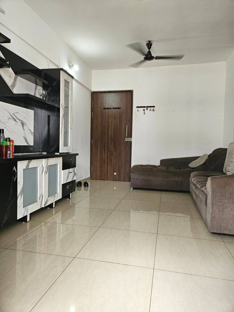 Kitchen, nyati-elysia 1 Bedroom 560 Sq.Ft. Apartment In Kharadi Pune 9412409