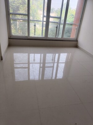 Room in 1 BHK Apartment at Godrej Boulevard, Manjari – for Rent