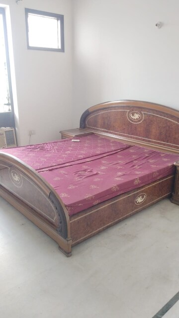 3 BHK Apartment For Sale in Swaran Villa Friends Apartments, Sector 52