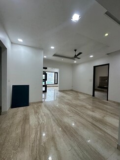 2 BHK + Servant Room Builder Floor For Sale in Rps Palms