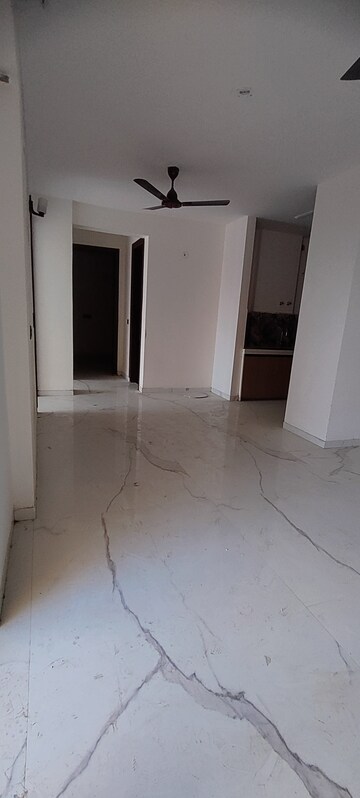 Room in 4 BHK Apartment at Emerald Anmol, Sector 88 – for Rent