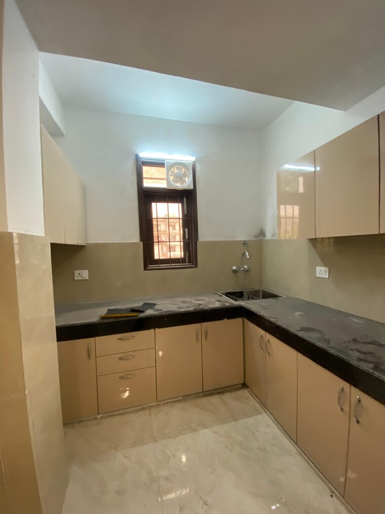 Kitchen, saket 1.5 Bedroom 450 Sq.Ft. Builder Floor In Saket Delhi 9412571