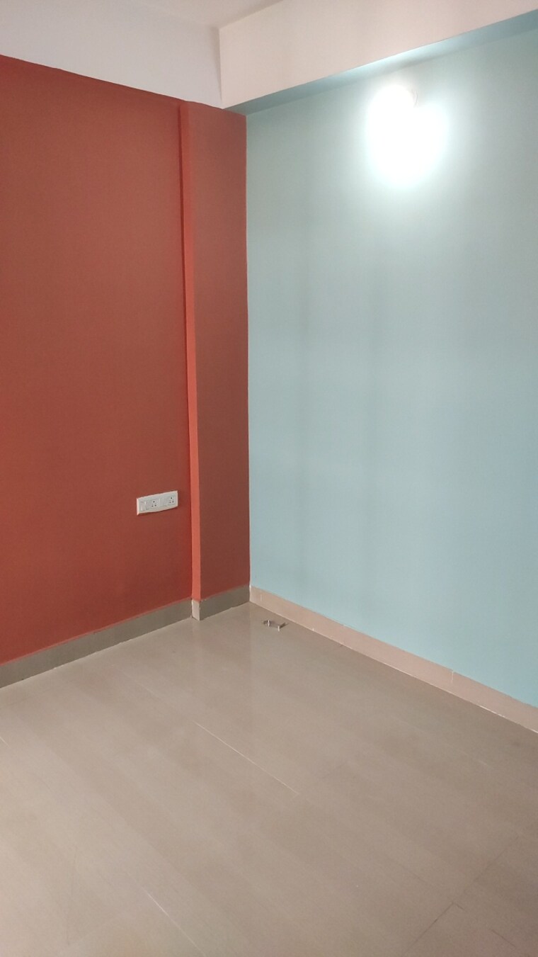 Room, devidanga 3 Bedroom 987 Sq.Ft. Apartment In Devidanga Siliguri 9412572