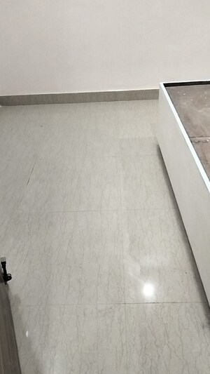 Room in 2 BHK Builder Floor at Pratap Vihar – for Sale