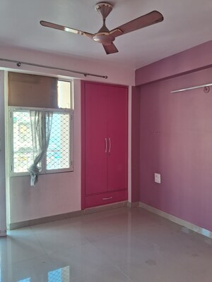 Furnished Amenities in 3.5 BHK Apartment at Mittal Rajnagar Residency, Raj Nagar Extension – for Rent