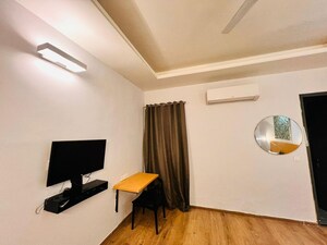 Master Bedroom in 1 BHK Builder Floor at Sector 46 – for Rent