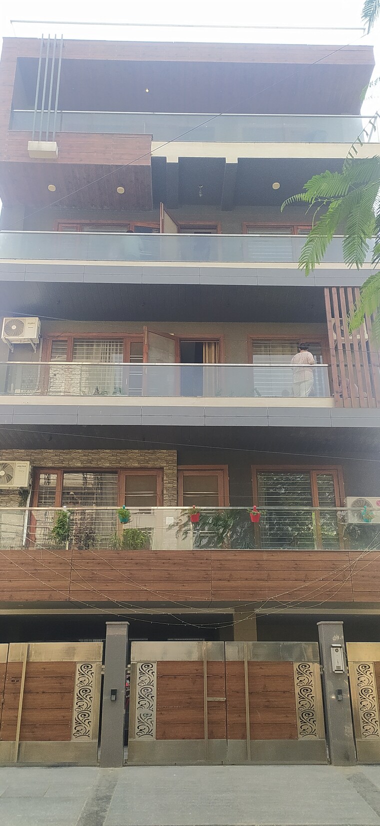 Exterior View, sector 85 4 Bedroom 250 Sq.Yd. Builder Floor In Sector 85 Faridabad 9412697