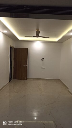 Room in 2 BHK Apartment at Vishaldeep Residency, Chandan Nagar – for Rent