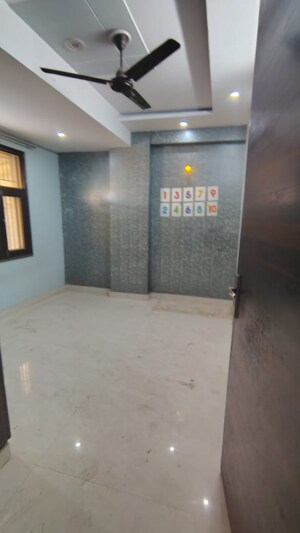 3 BHK Builder Floor For Rent in Dwarka Mor