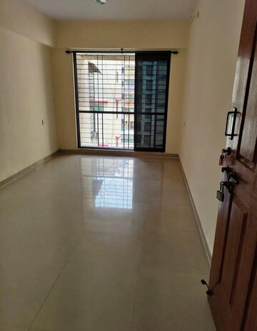 1 BHK Apartment For Rent in Naresh Empire CHS, Mira Road