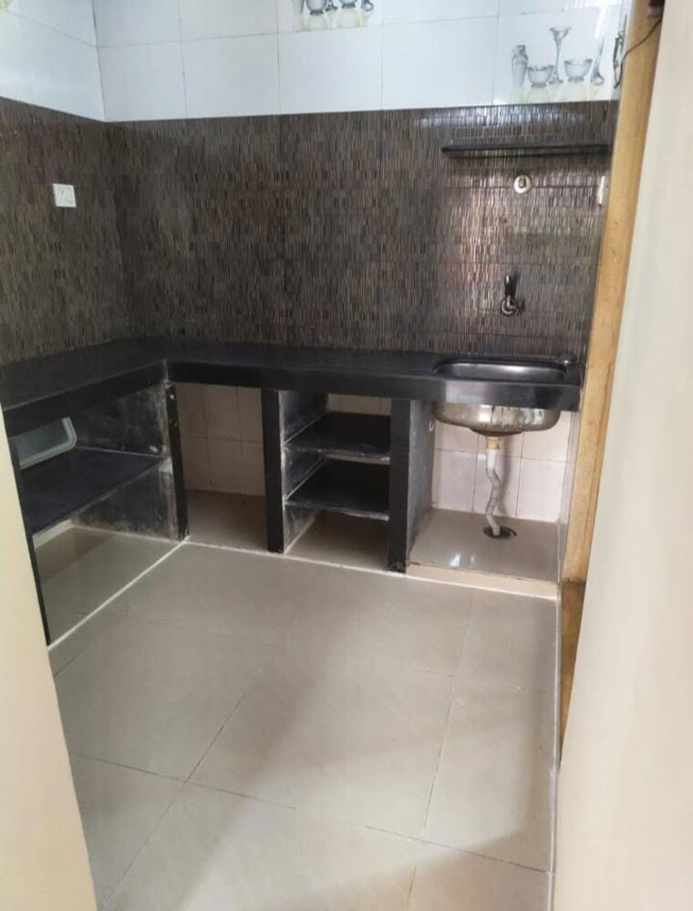 Kitchen, naresh-empire-chs 1 Bedroom 550 Sq.Ft. Apartment In Mira Road Thane 9412771