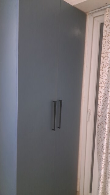 Furnished Amenities in 2 BHK Apartment at Malviya Nagar – for Rent