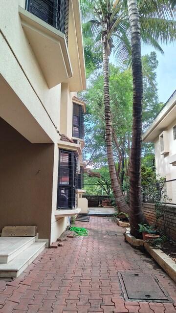 Balcony in 4 BHK Villa at Magarpatta City Mulberry Gardens, Hadapsar – for Rent