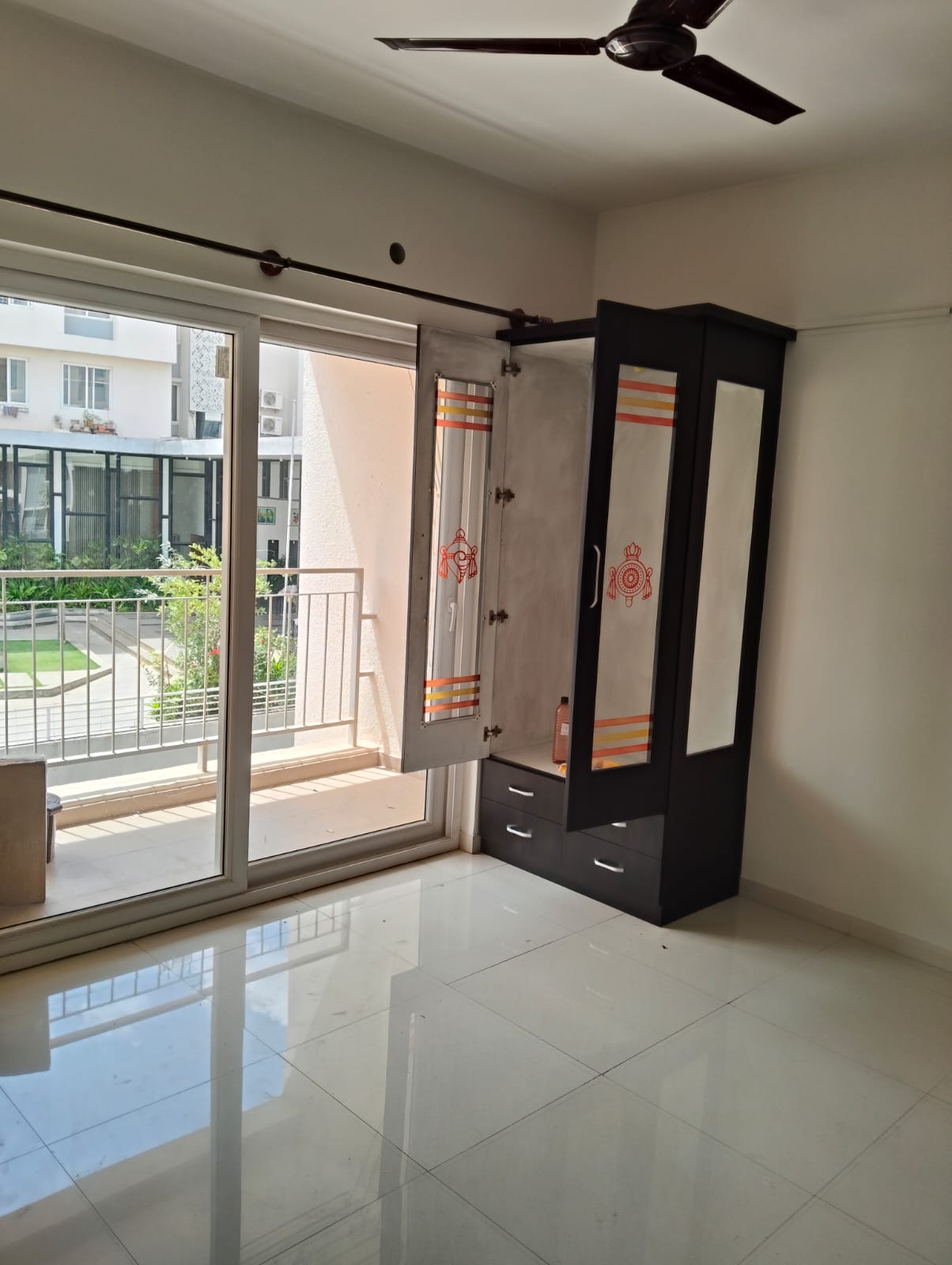 2 BHK Apartment For Rent in Casagrand Lorenza