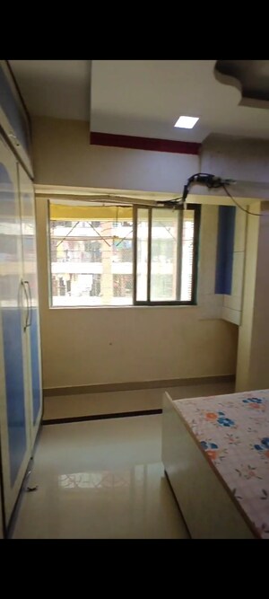 Room in 1 BHK Apartment at Gulraj Heights, Kurla East – for Rent