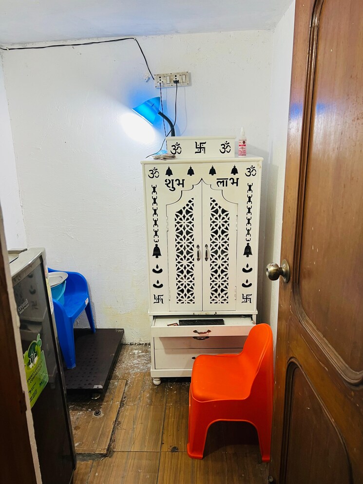 Master Bedroom, shastri nagar 3 Bedroom 1500 Sq.Ft. Builder Floor In Shastri Nagar Ghaziabad 9412849