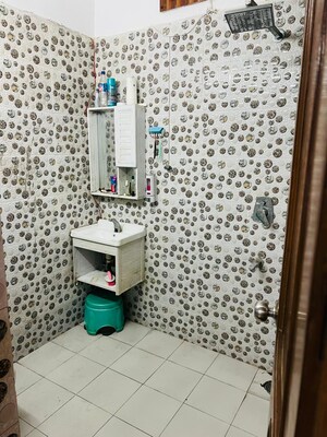 Bathroom in 3 BHK Builder Floor at Shastri Nagar – for Sale