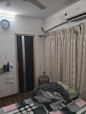 Bedroom in 1 BHK Apartment at Sindhi Society, Chembur – for Rent