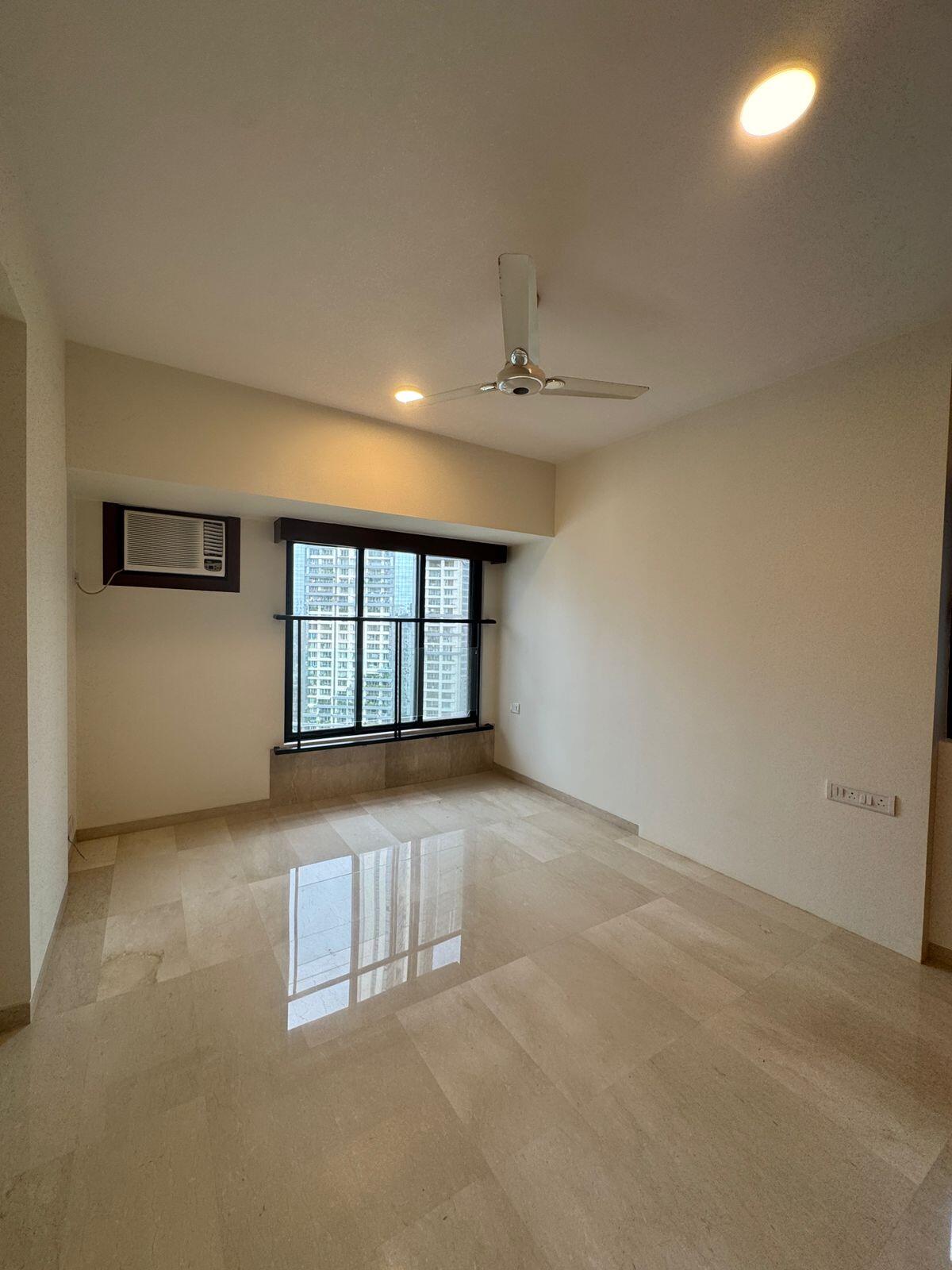 3 BHK + Servant Room Apartment For Rent in Prabhadevi CHS