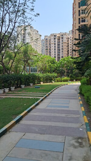 Balcony in 2.5 BHK Apartment at Amrapali Princely Estate, Sector 76 – for Sale