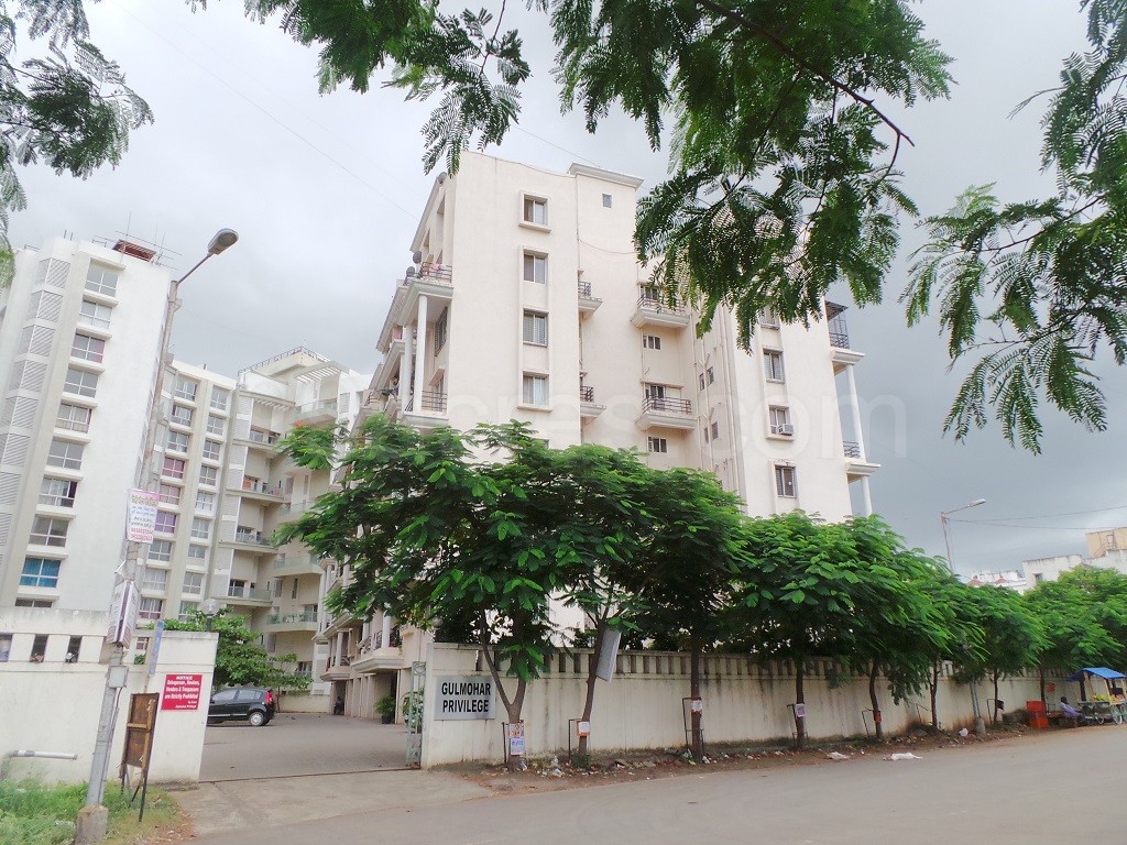 2 BHK + Pooja Room 1050 Sq.Ft. Apartment in Gulmohar City