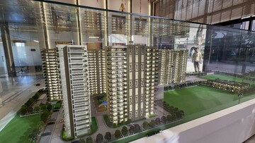 Master Plan in 4 BHK Apartment at The Ananta Aspire, Utrathiya – for Sale