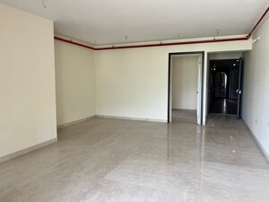 Room in 3.5 BHK Apartment at Bhimjyani Verraton, Thane West – for Sale