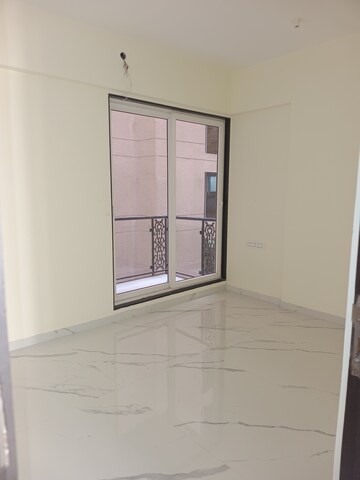 Furnished Amenities in 2 BHK Apartment at JK Iris, Mira Road – for Rent