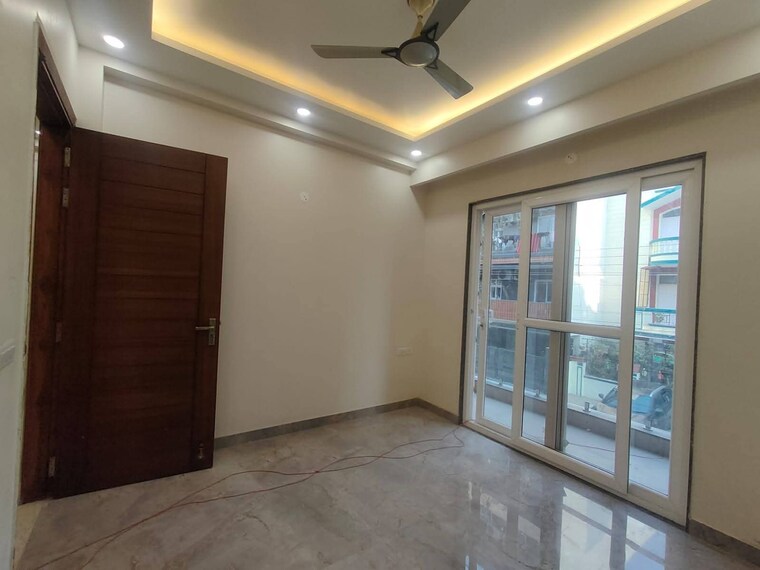 Room, emaar-the-palm-drive-the-premier-terraces 3 Bedroom 1900 Sq.Ft. Apartment In Sector 66 Gurgaon 9412962