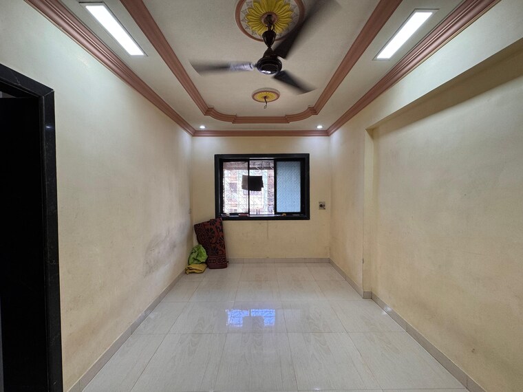 Room, new-evershine-gardens 1 Bedroom 500 Sq.Ft. Apartment In Vasai West Palghar 9413008