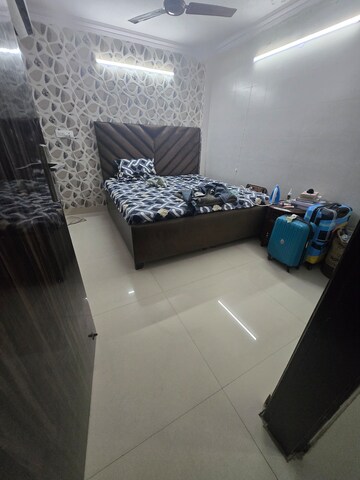 Room in 1.5 BHK Builder Floor at Lajpat Nagar 4 – for Rent