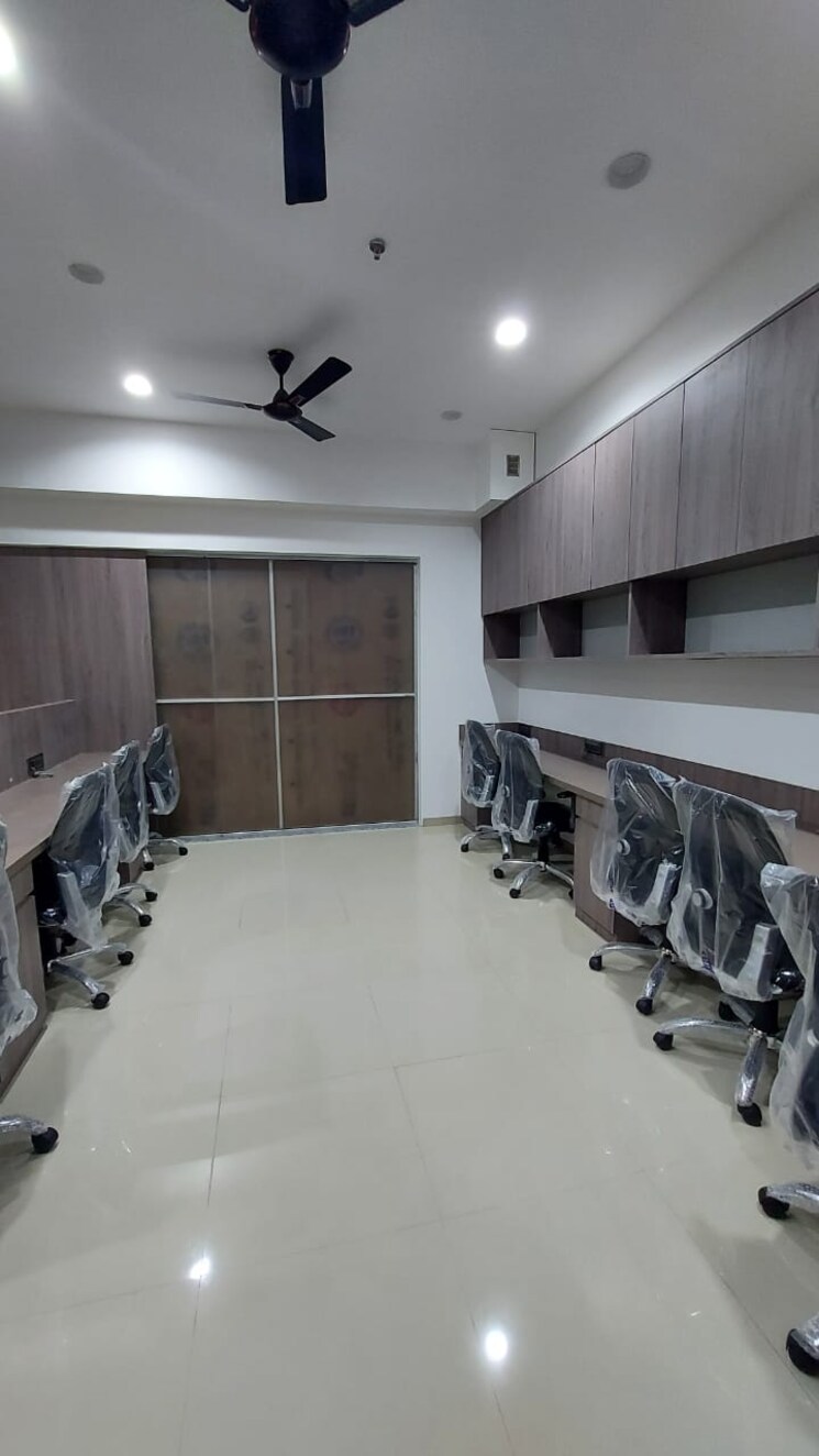  Parking, gajra-g-square-business-park Commercial Office Space 1202 Sq.Ft. In Vashi Sector 30a Navi Mumbai 9413023