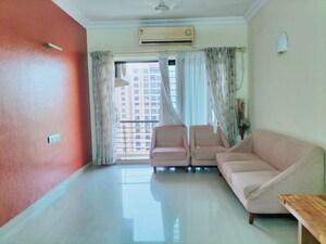 2 BHK Apartment For Rent in K Raheja Heights, Malad East