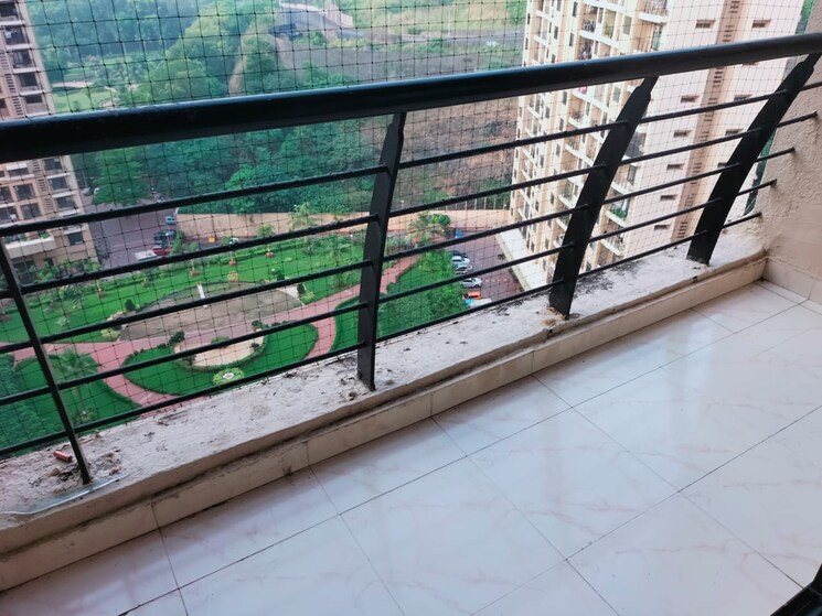Balcony, k-raheja-heights 2 Bedroom 730 Sq.Ft. Apartment In Malad East Mumbai 9413102