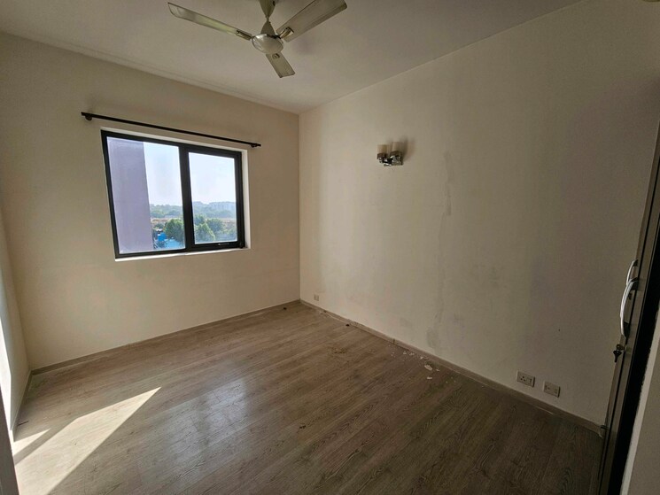 Room, ireo-skyon 2 Bedroom 1524 Sq.Ft. Apartment In Sector 60 Gurgaon 9413142